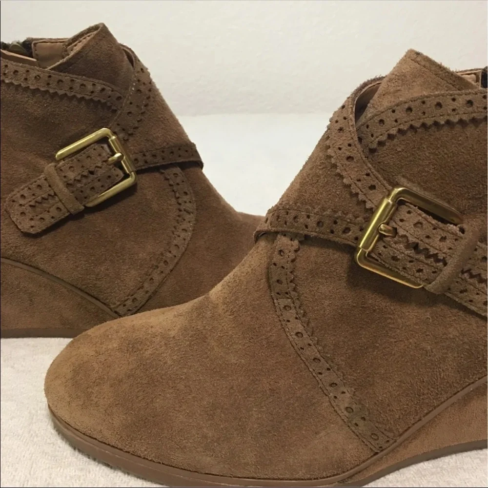 Suede Wedge Ankle Boots Booties Womens Size 11 Renaissance Ren Faire Buckle